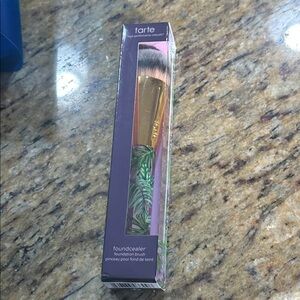 Brand New Tarte Foundcealer foundation brush